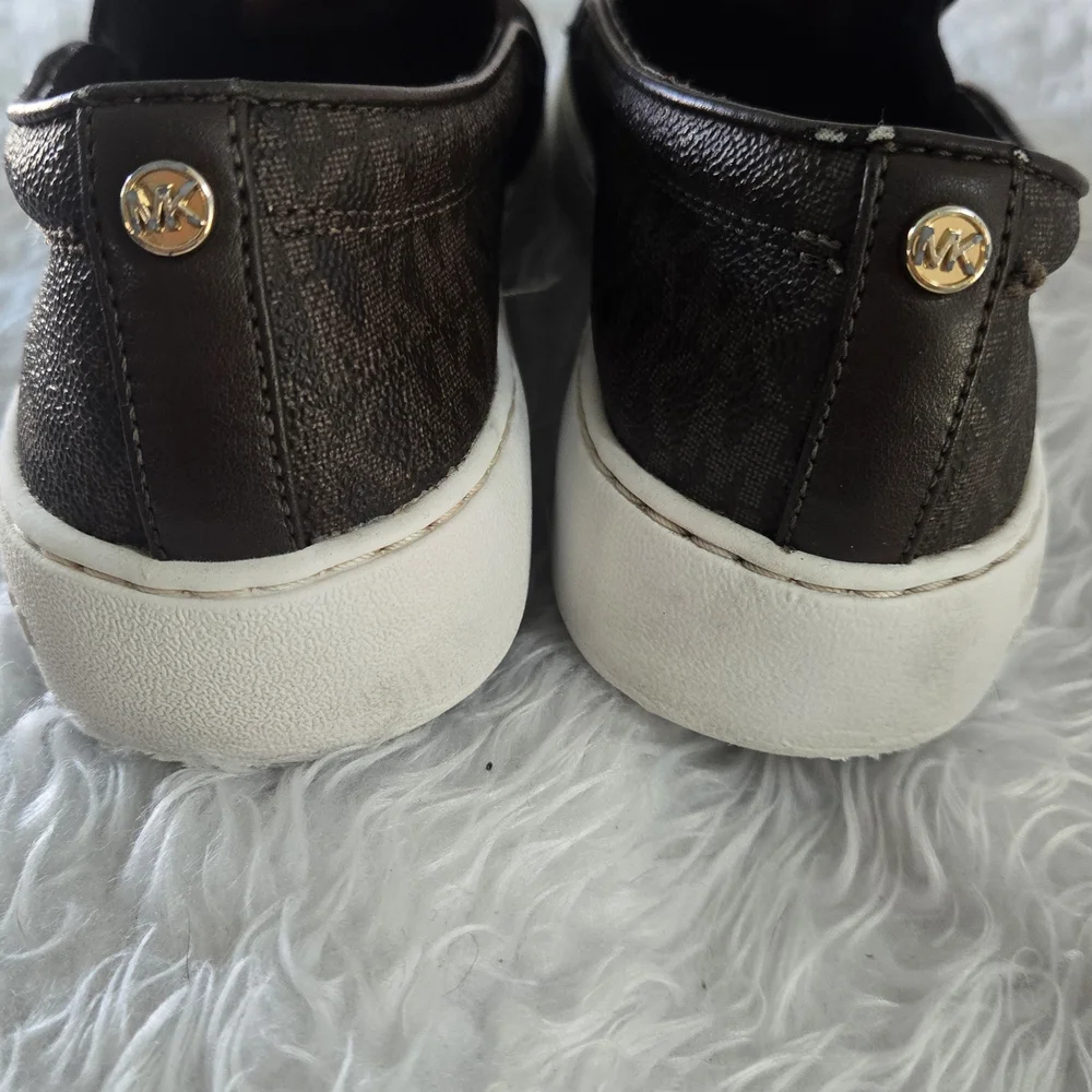 Michael Kors Monogram Slip-On Sneakers Brown Logo Canvas Women’s Size‎ 6M